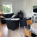 Nyaraló Strandhuset *