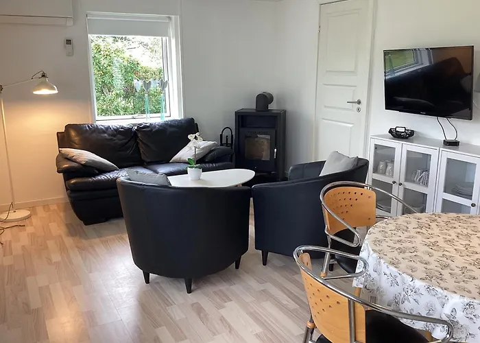 Nyaraló Strandhuset *